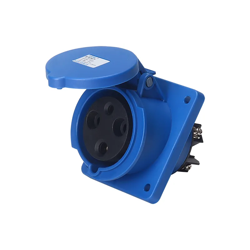 Ổ cắm mặt bích IP44