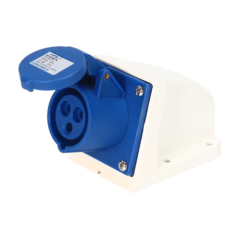 Ổ cắm công nghiệp treo tường